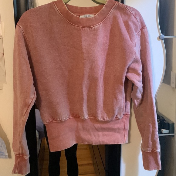 Sweatshirt - Picture 2 of 4